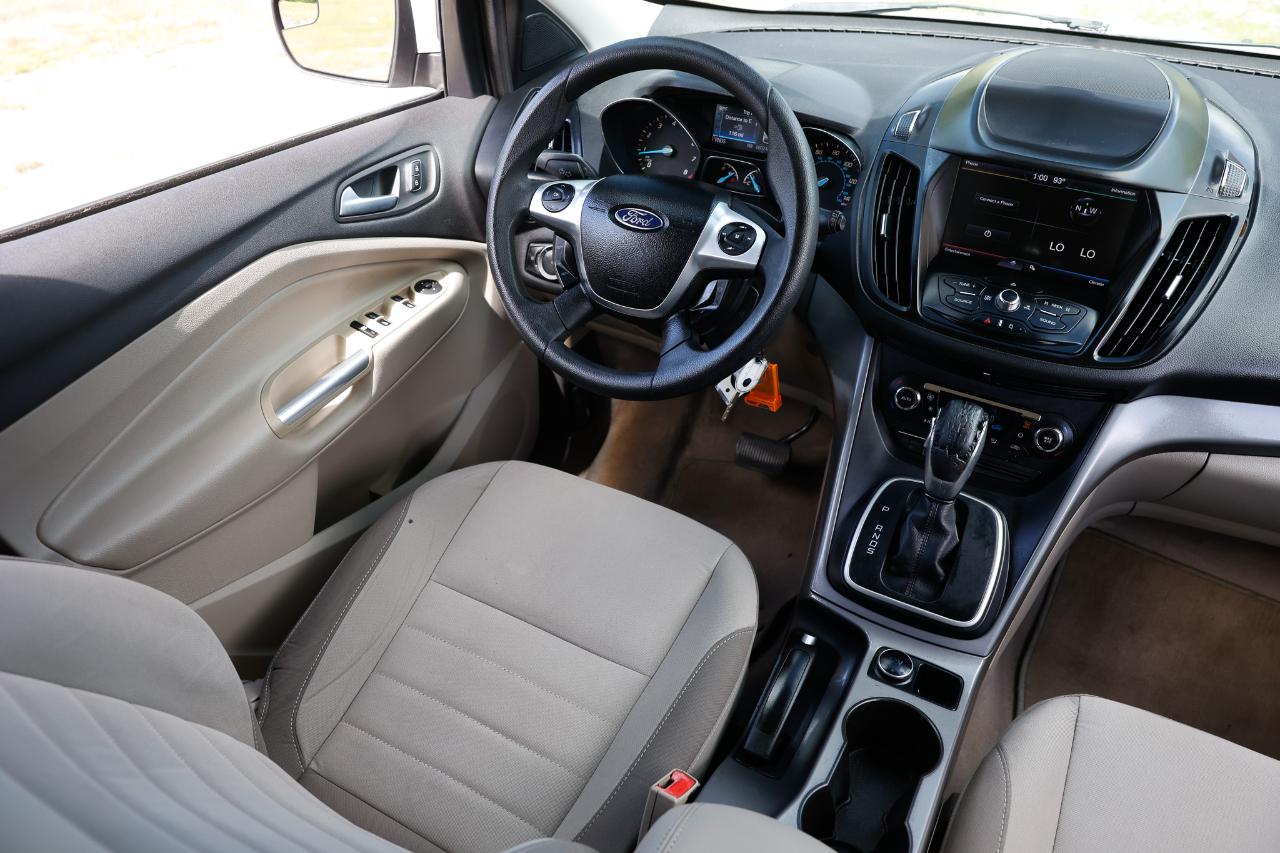 Ford Escape  2013