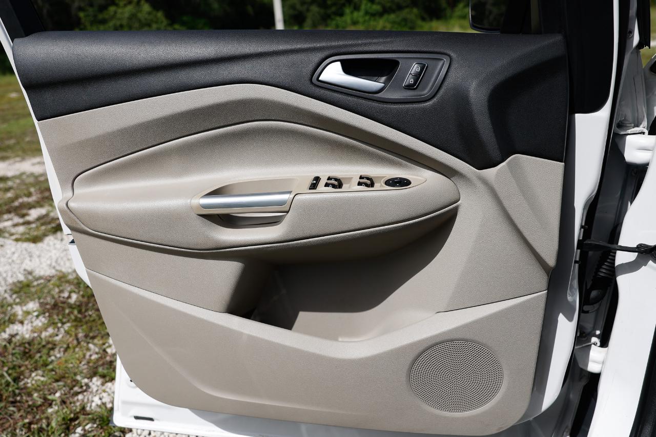 Ford Escape  2013