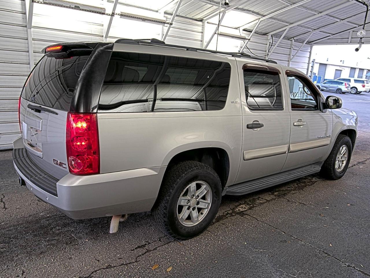 GMC Yukon XL  2009