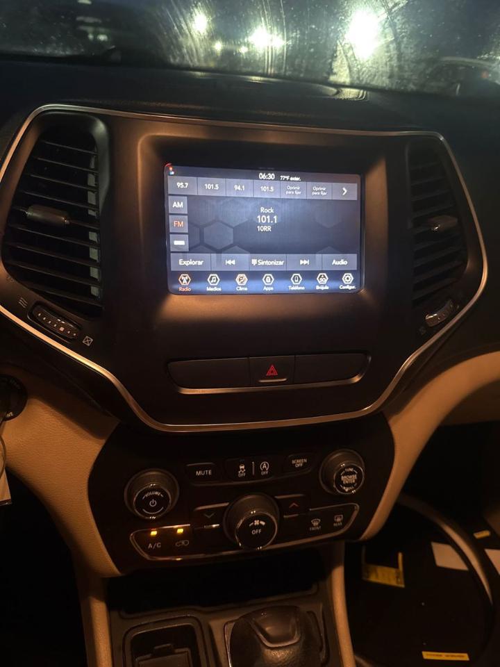 Jeep Cherokee  2019
