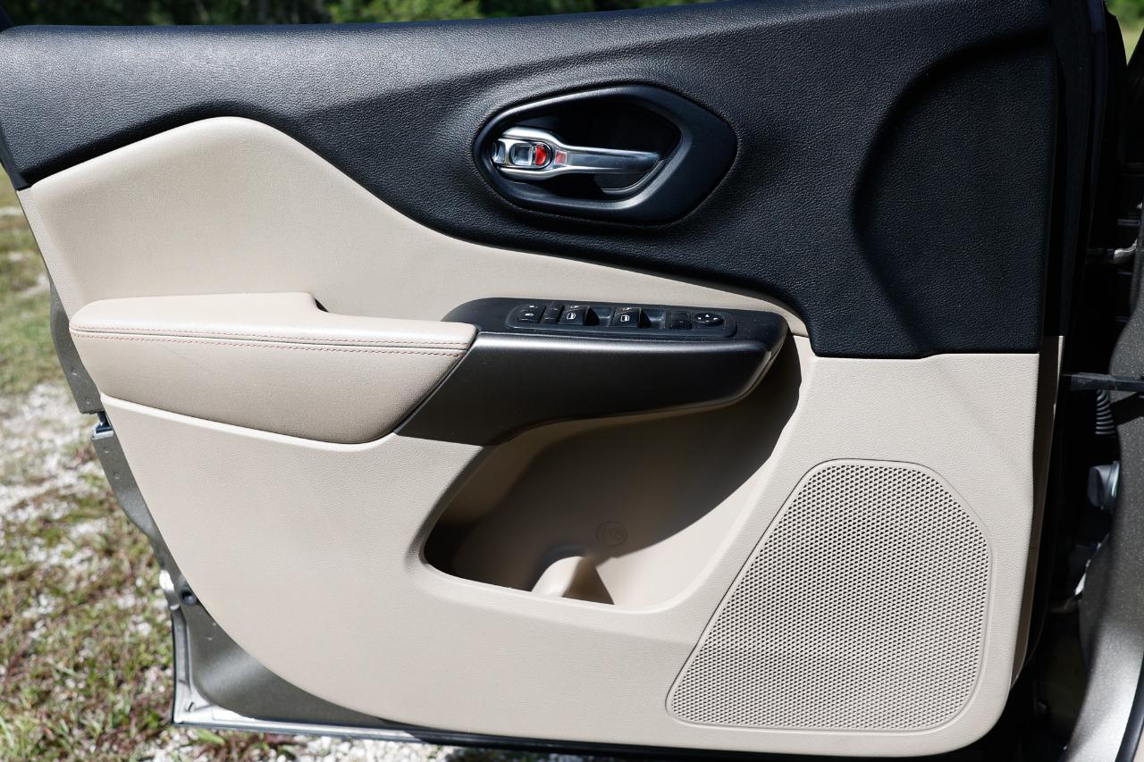 Jeep Cherokee  2019