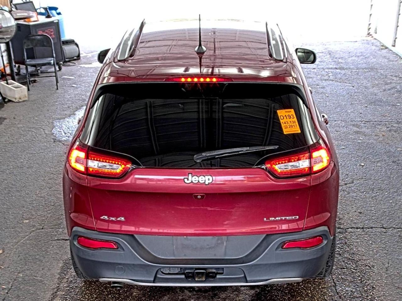 Jeep Cherokee  2017