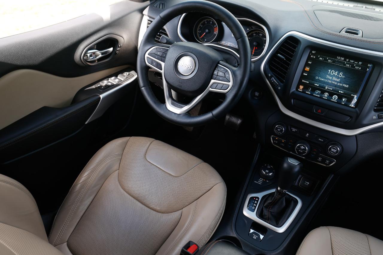 Jeep Cherokee  2017