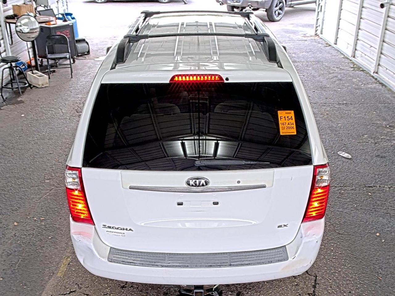 Kia Sedona  2006