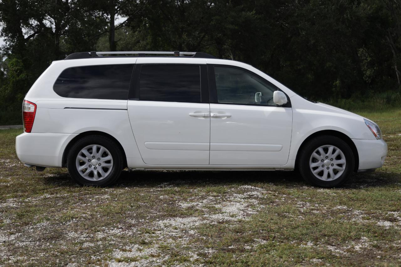Kia Sedona  2006