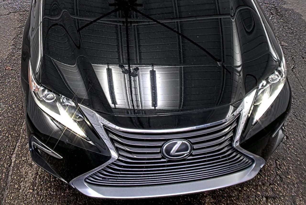 Lexus ES  2018