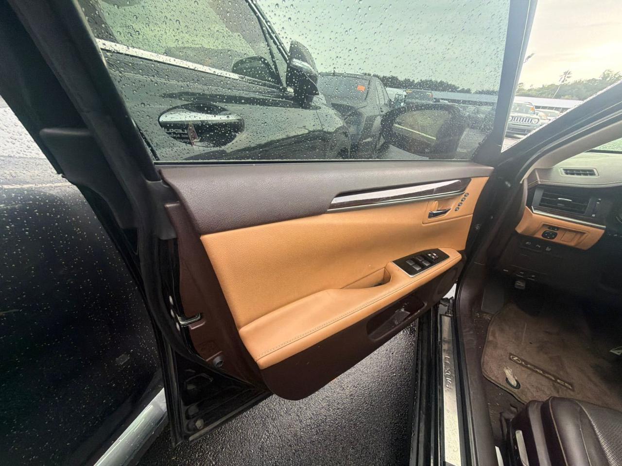 Lexus ES  2018