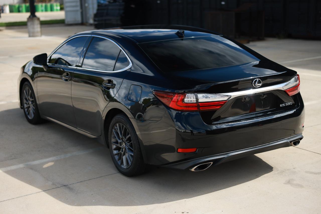 Lexus ES  2018