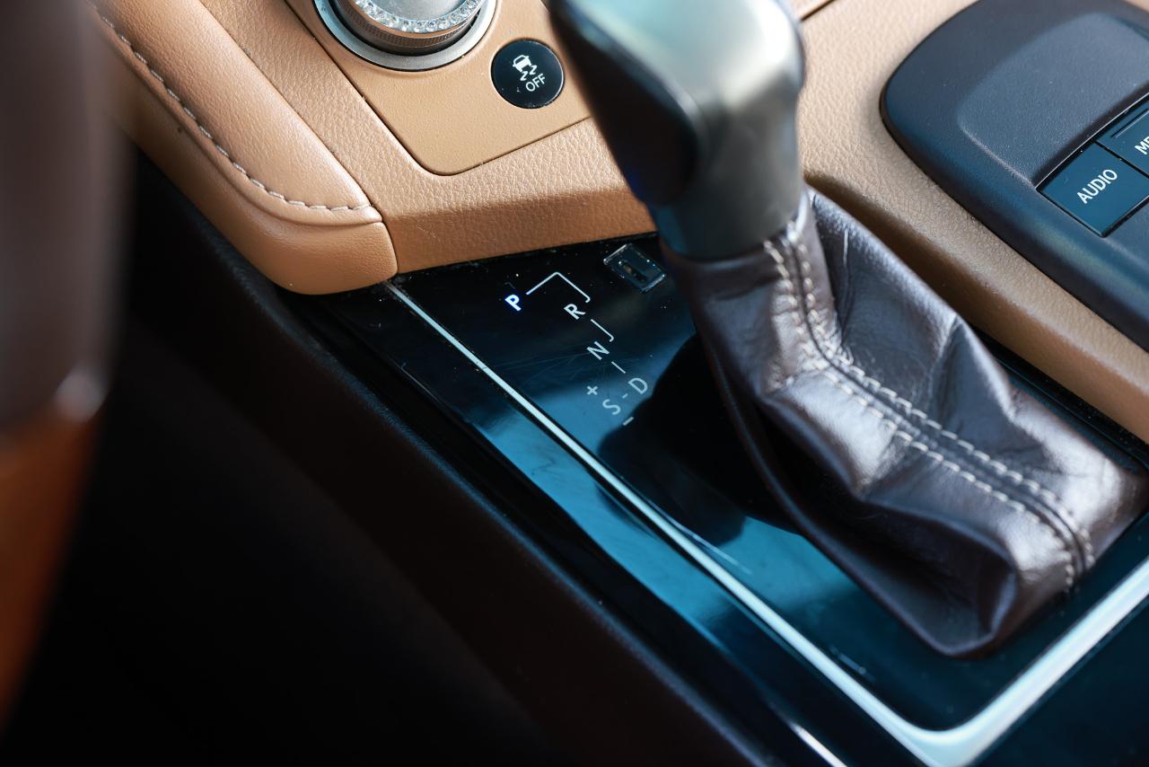 Lexus ES  2018