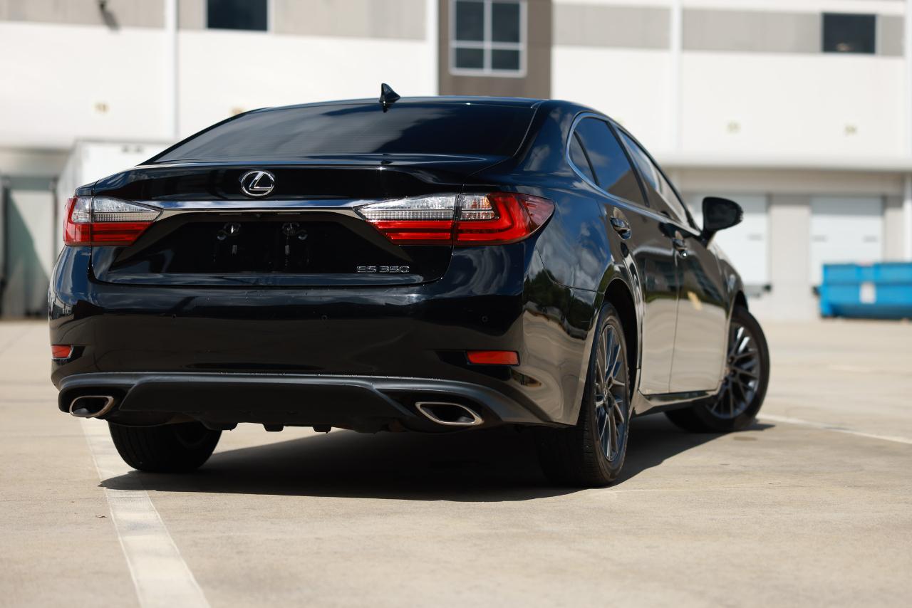 Lexus ES  2018
