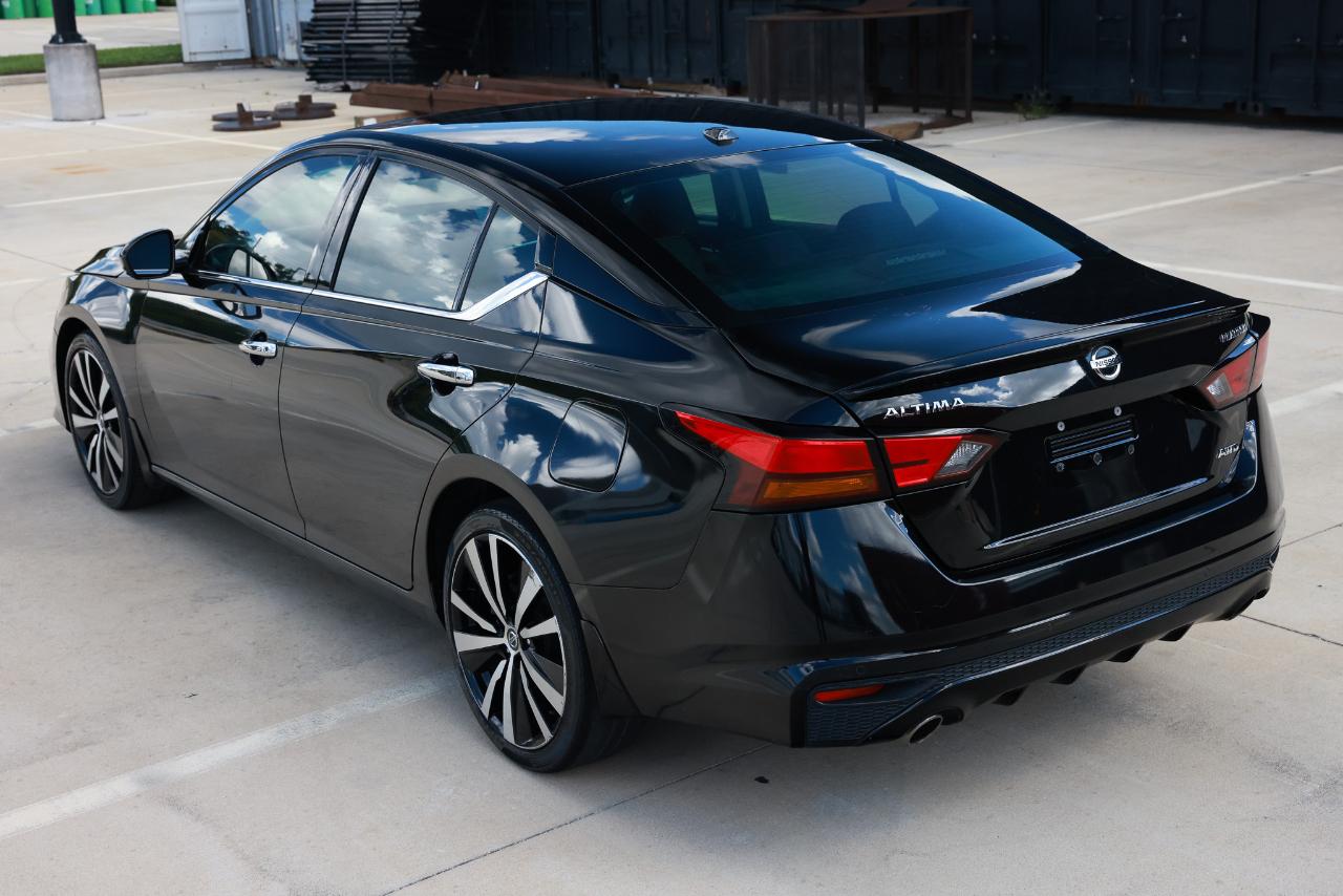 Nissan Altima  2019