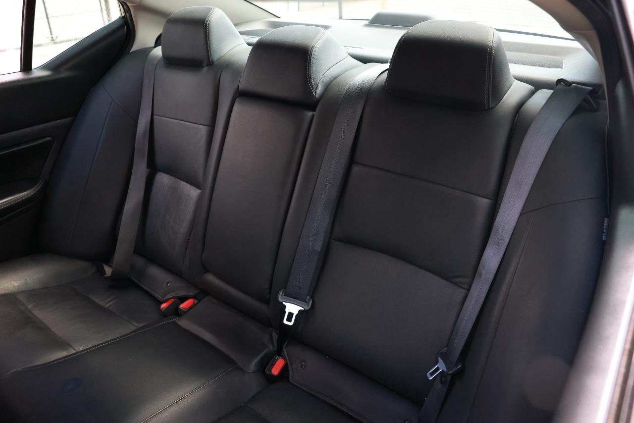 Nissan Altima  2019
