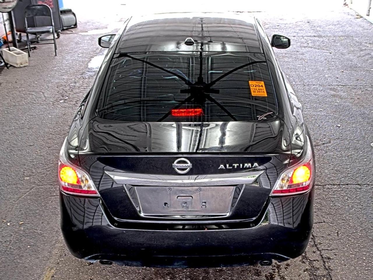Nissan Altima  2015