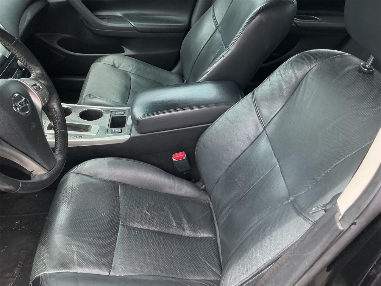 Nissan Altima  2015