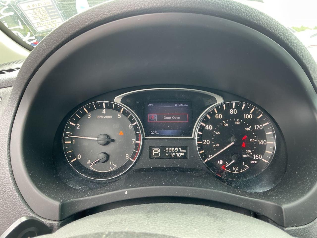 Nissan Altima  2015