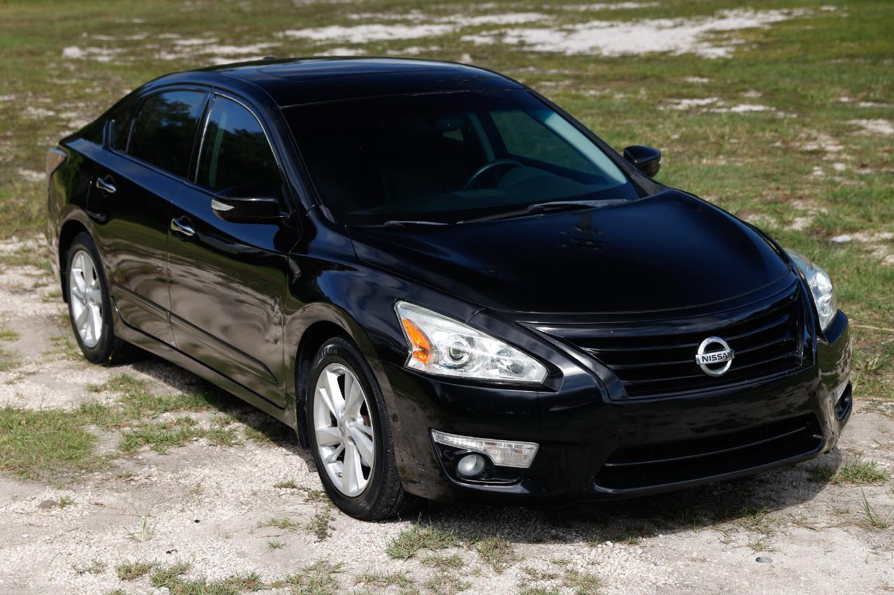 Nissan Altima  2015