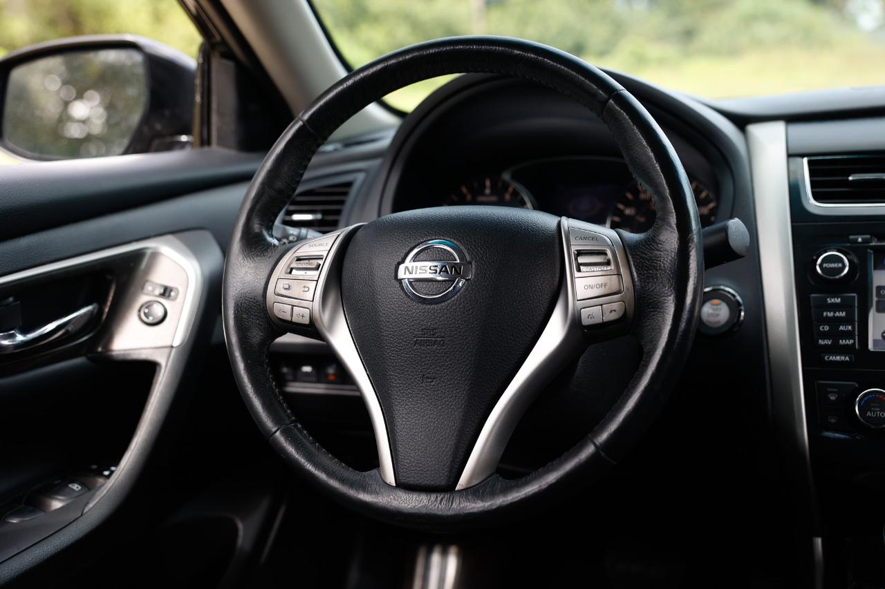 Nissan Altima  2015