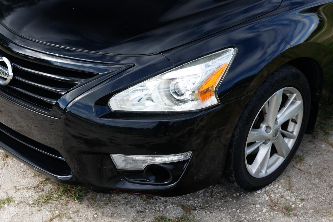 Nissan Altima  2015