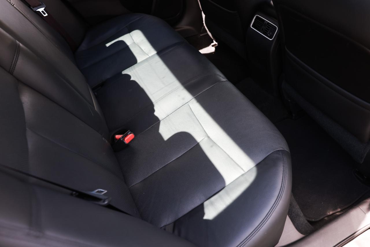 Nissan Altima  2015