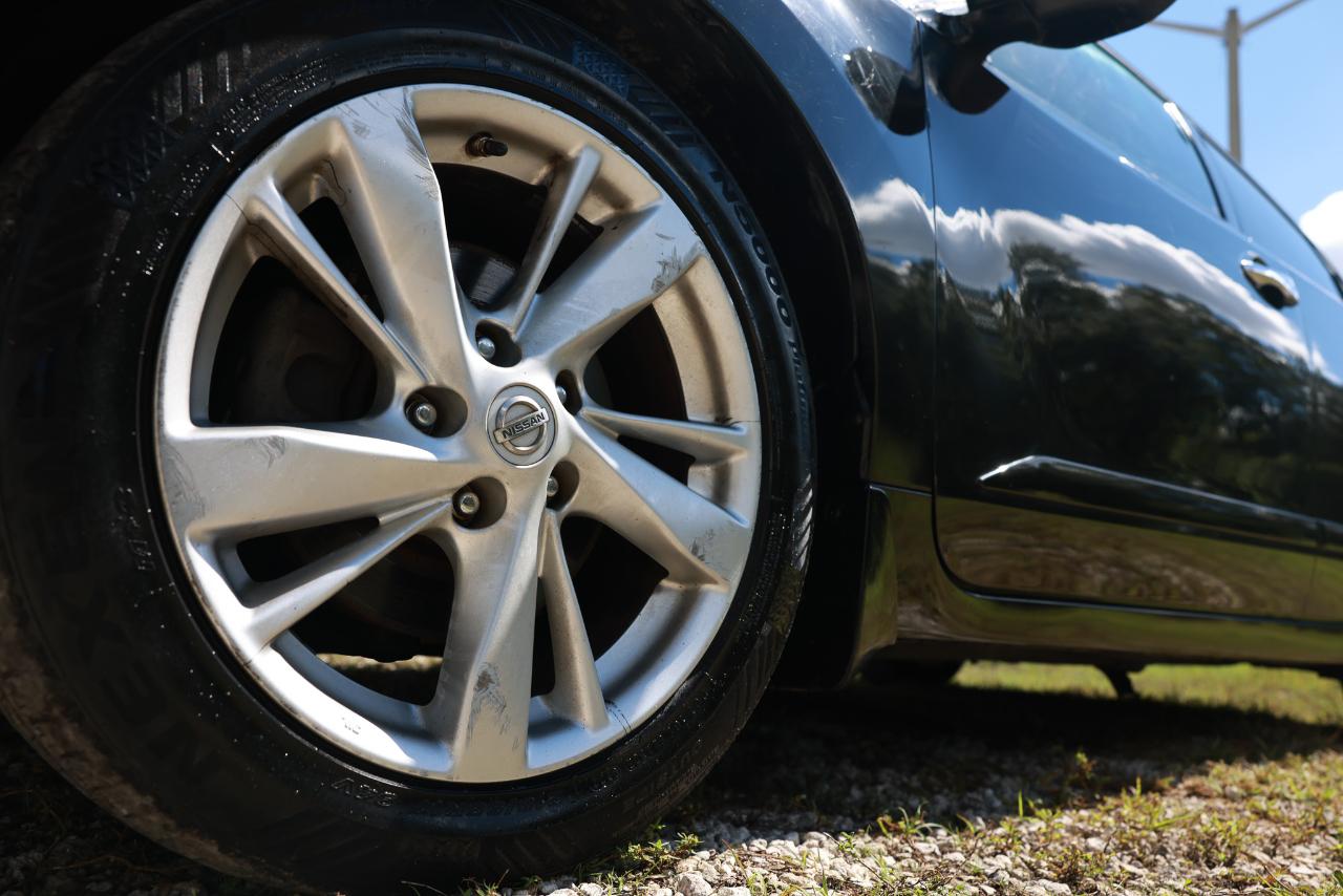 Nissan Altima  2015