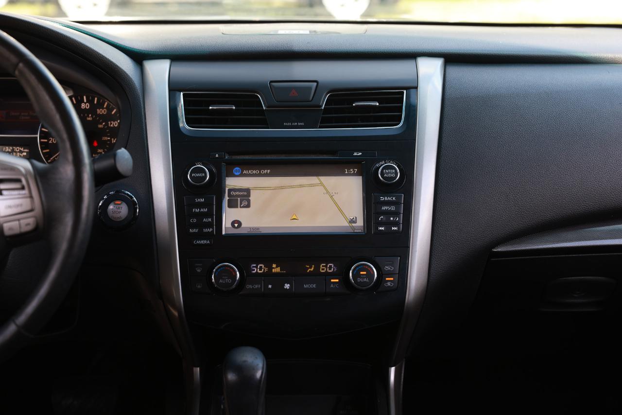 Nissan Altima  2015