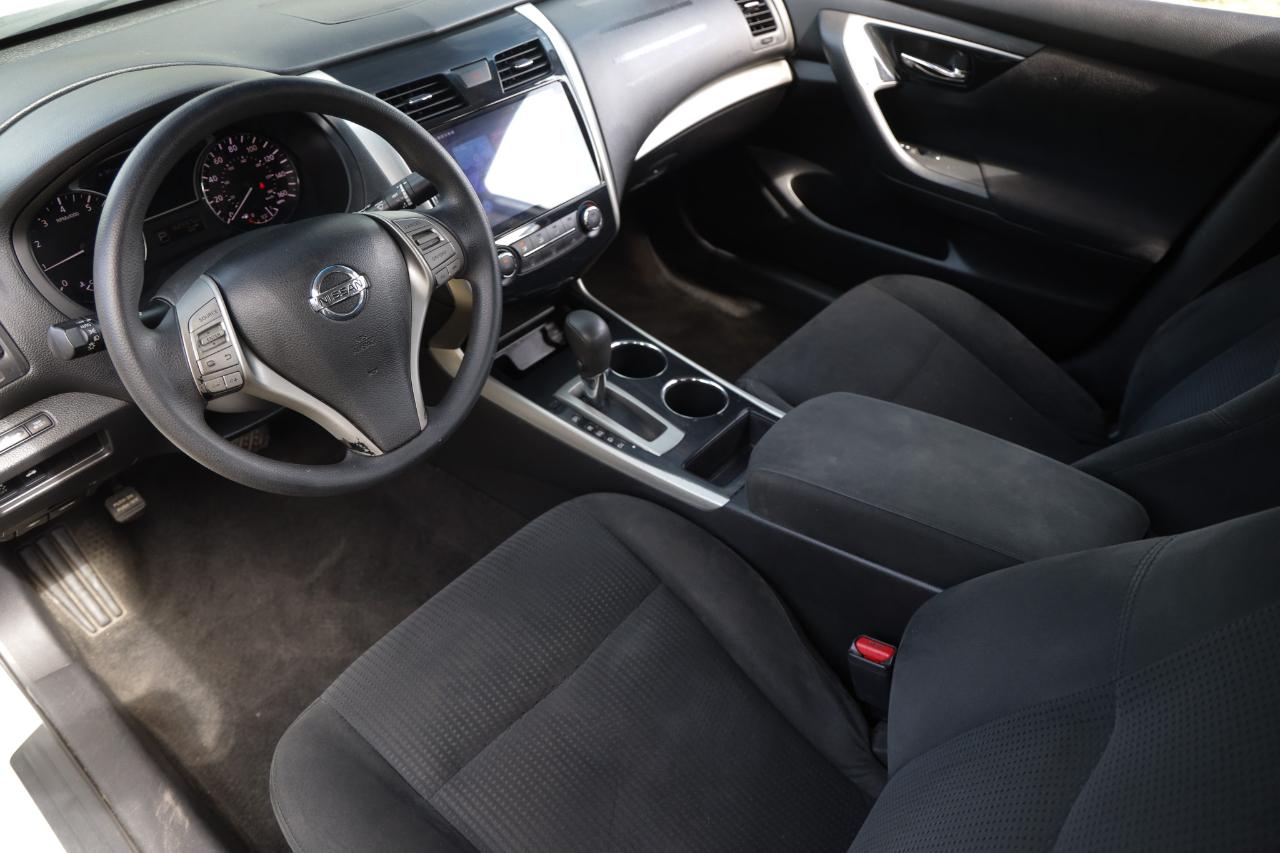 Nissan Altima  2014