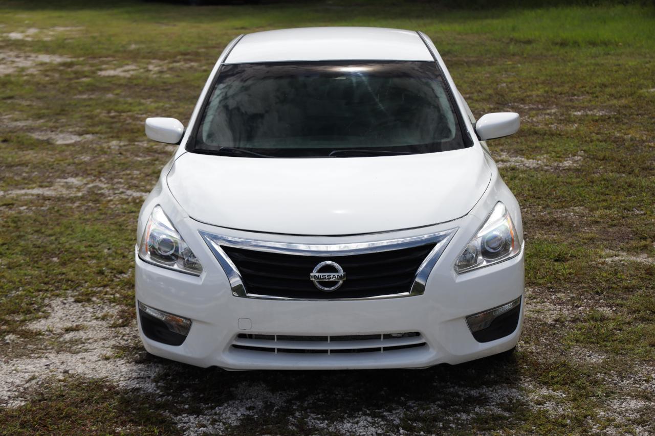 Nissan Altima  2014