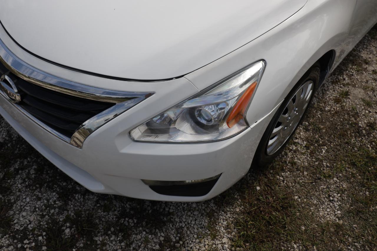 Nissan Altima  2014