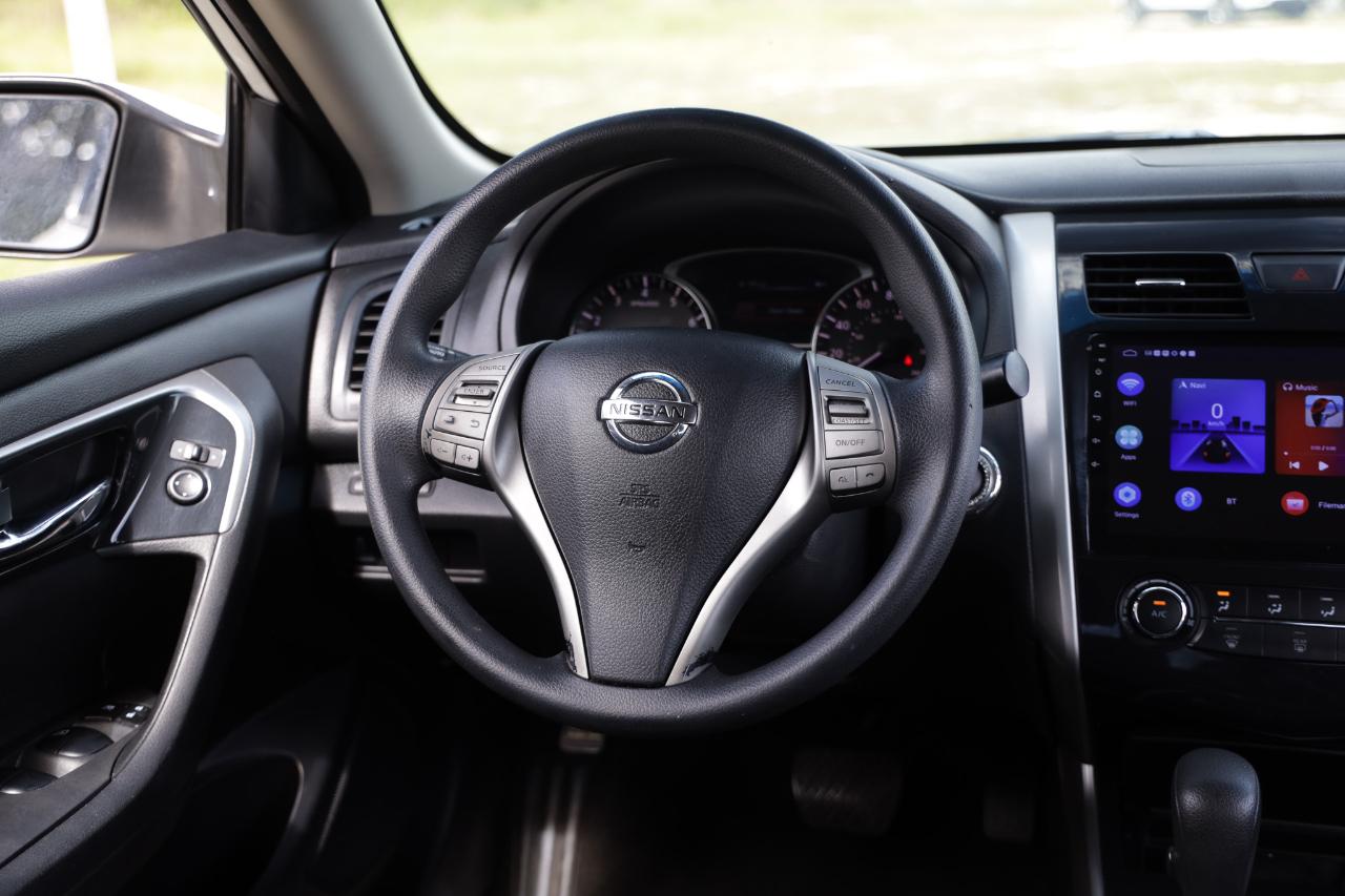 Nissan Altima  2014