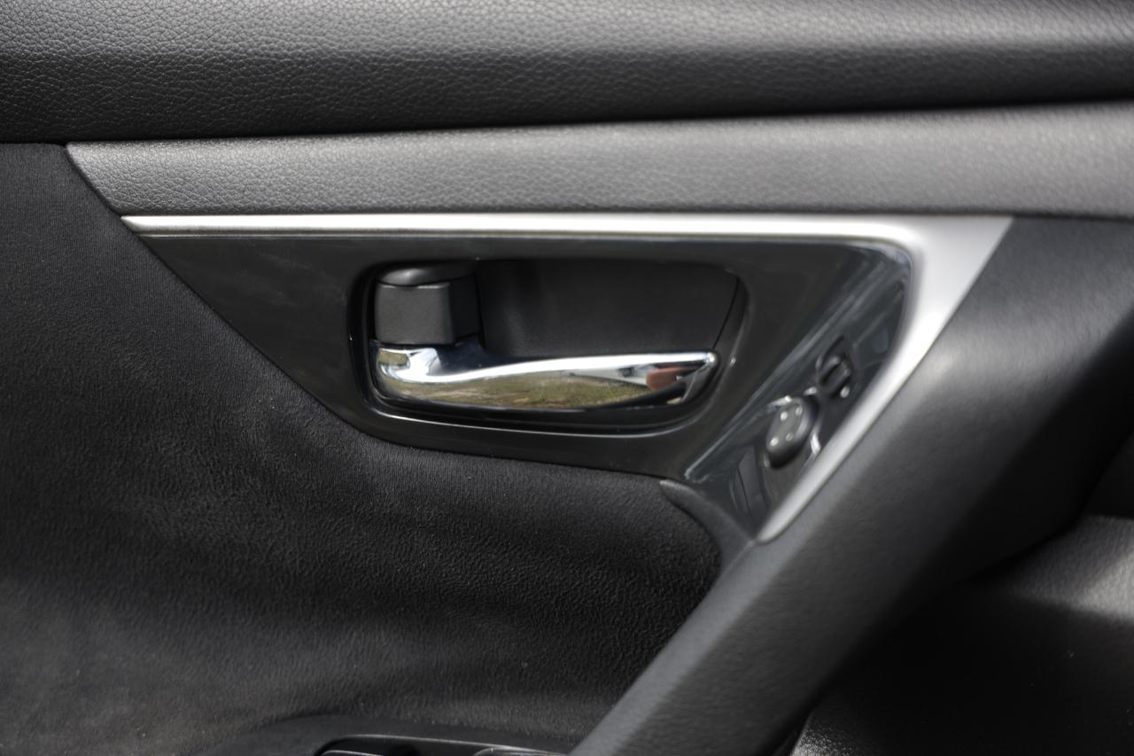 Nissan Altima  2014