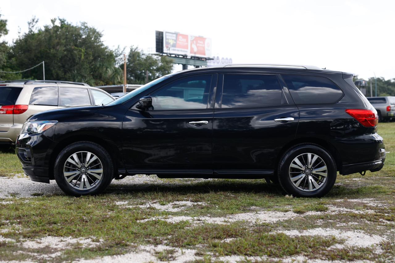 Nissan Pathfinder  2017