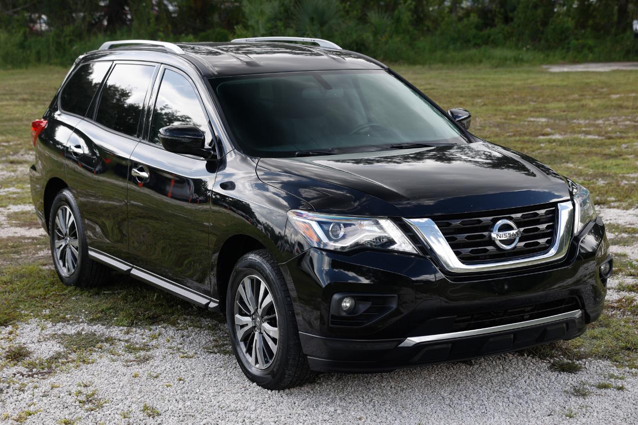 Nissan Pathfinder  2017