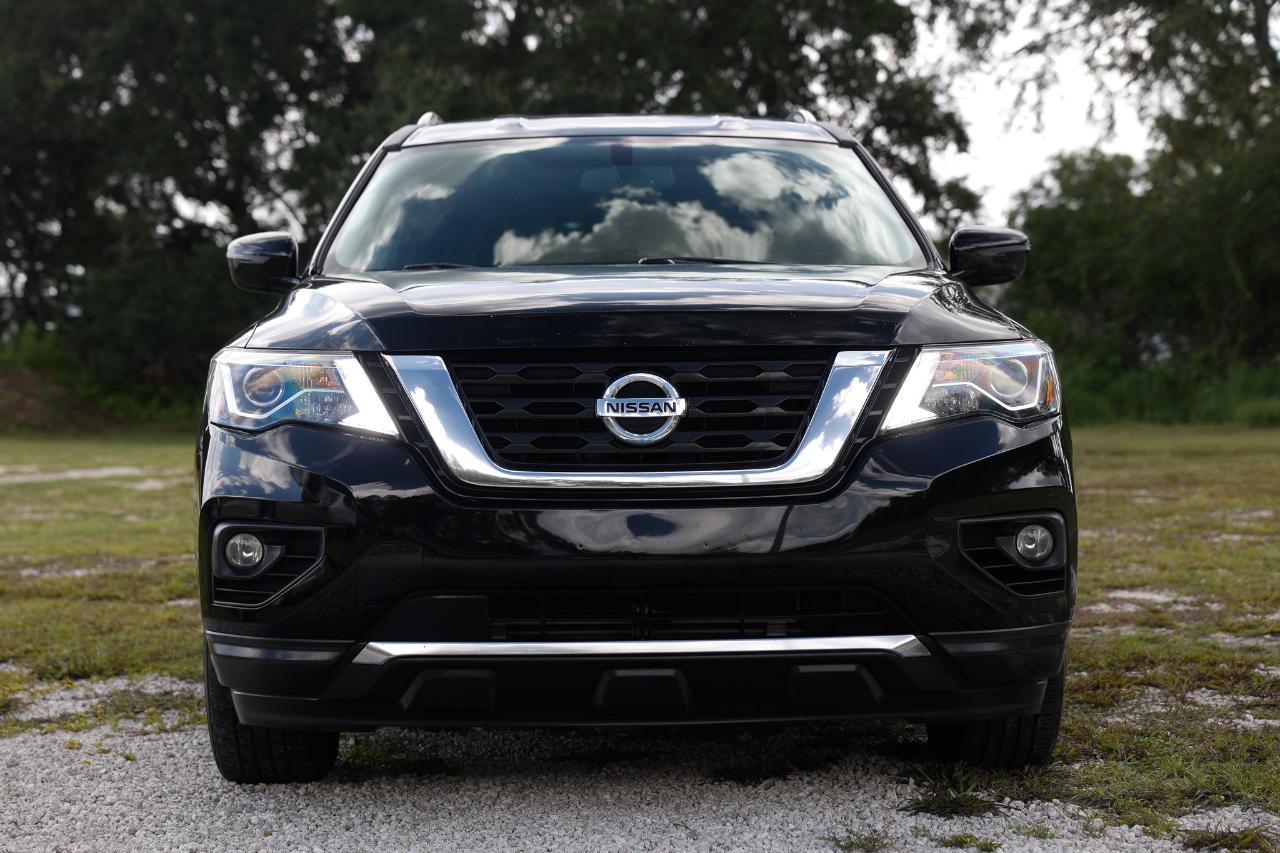 Nissan Pathfinder  2017