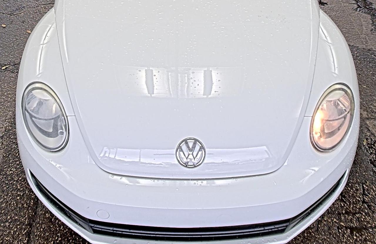 Volkswagen Beetle Coupe  2015