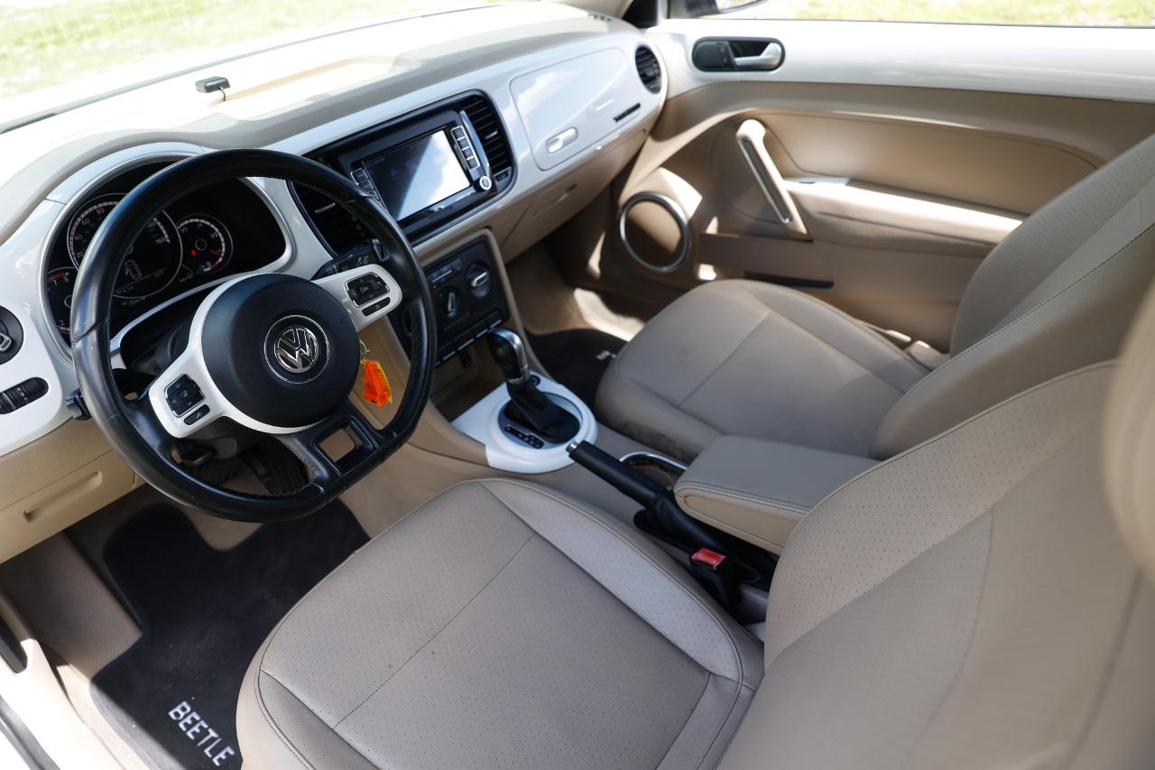 Volkswagen Beetle Coupe  2015