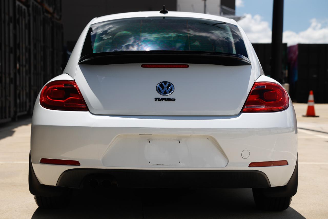 Volkswagen Beetle Coupe  2015