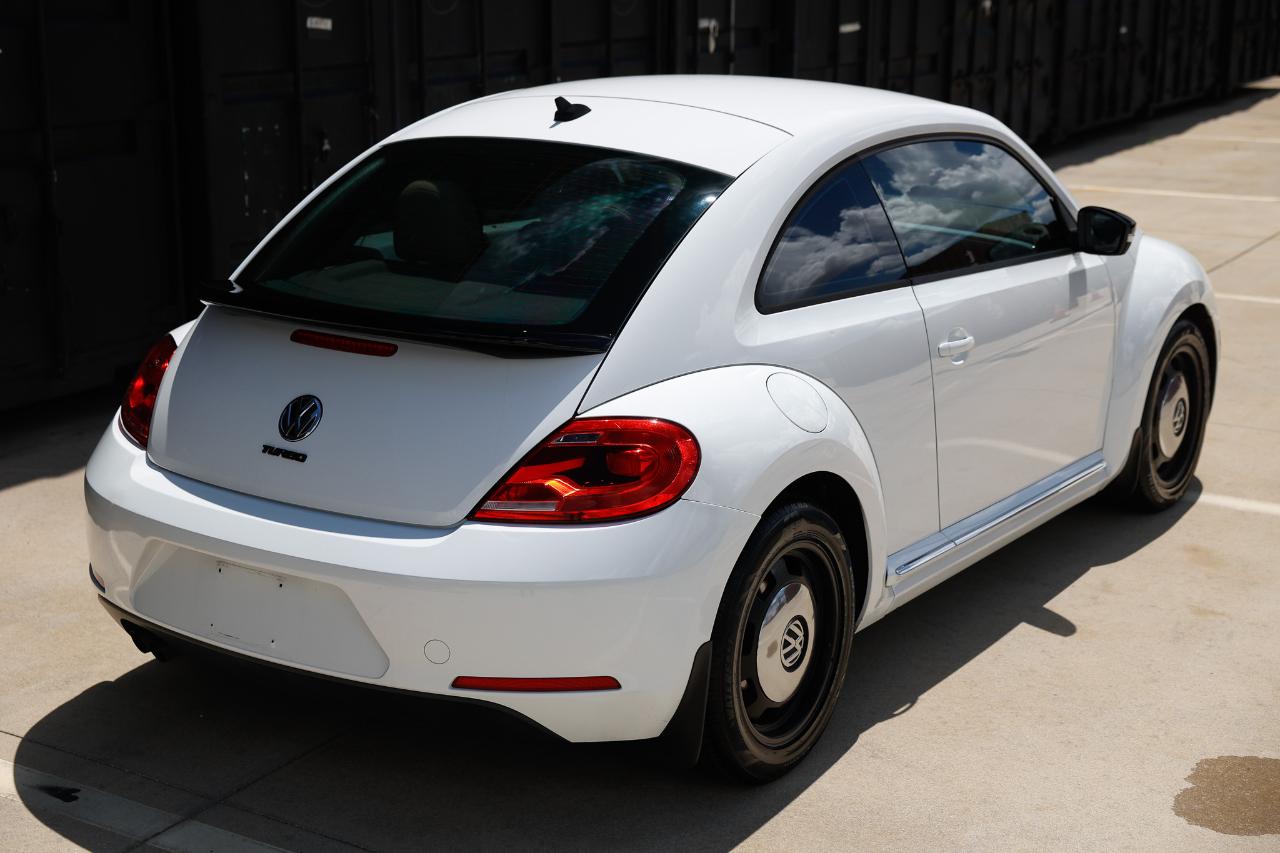 Volkswagen Beetle Coupe  2015