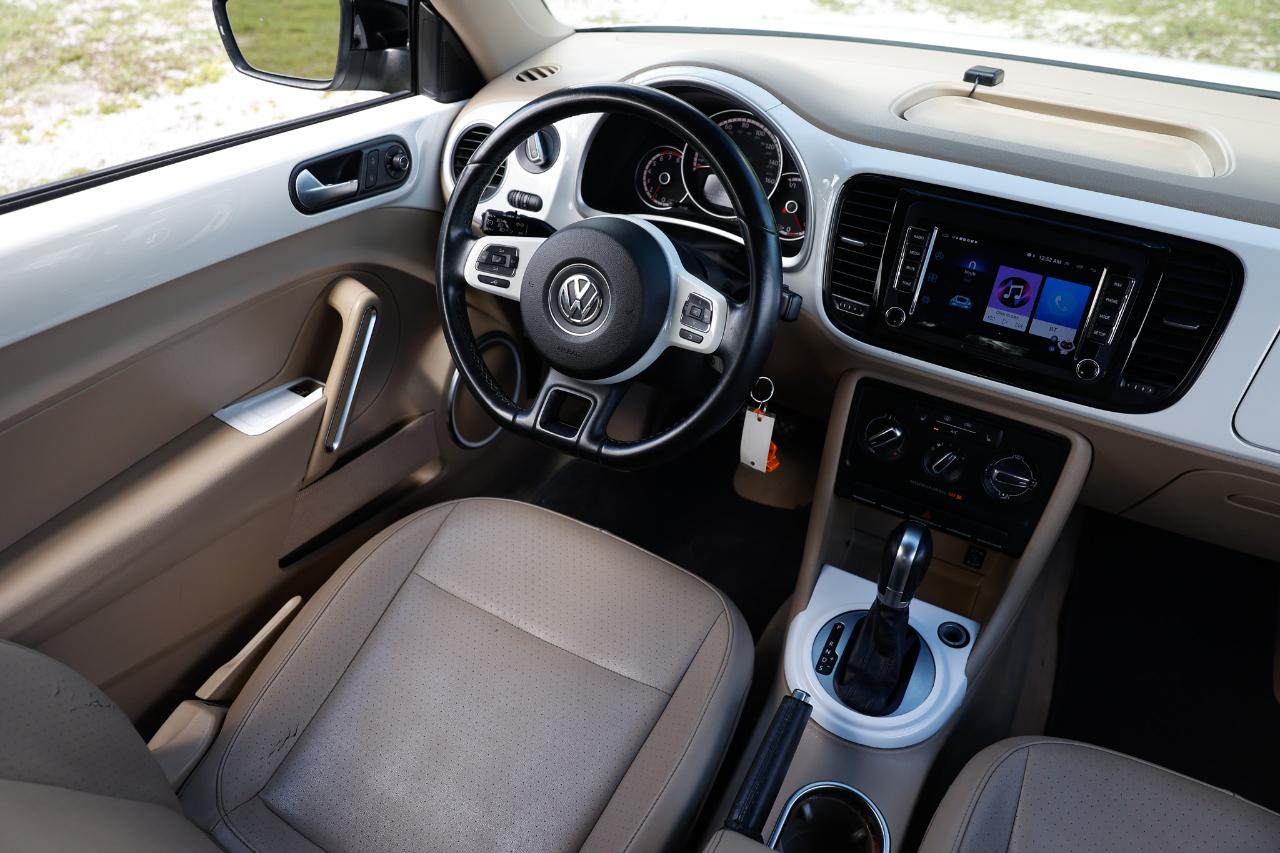 Volkswagen Beetle Coupe  2015