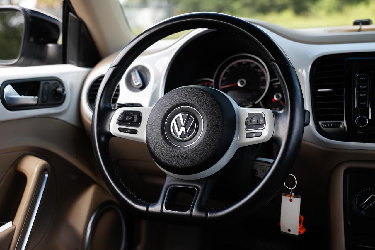 Volkswagen Beetle Coupe  2015