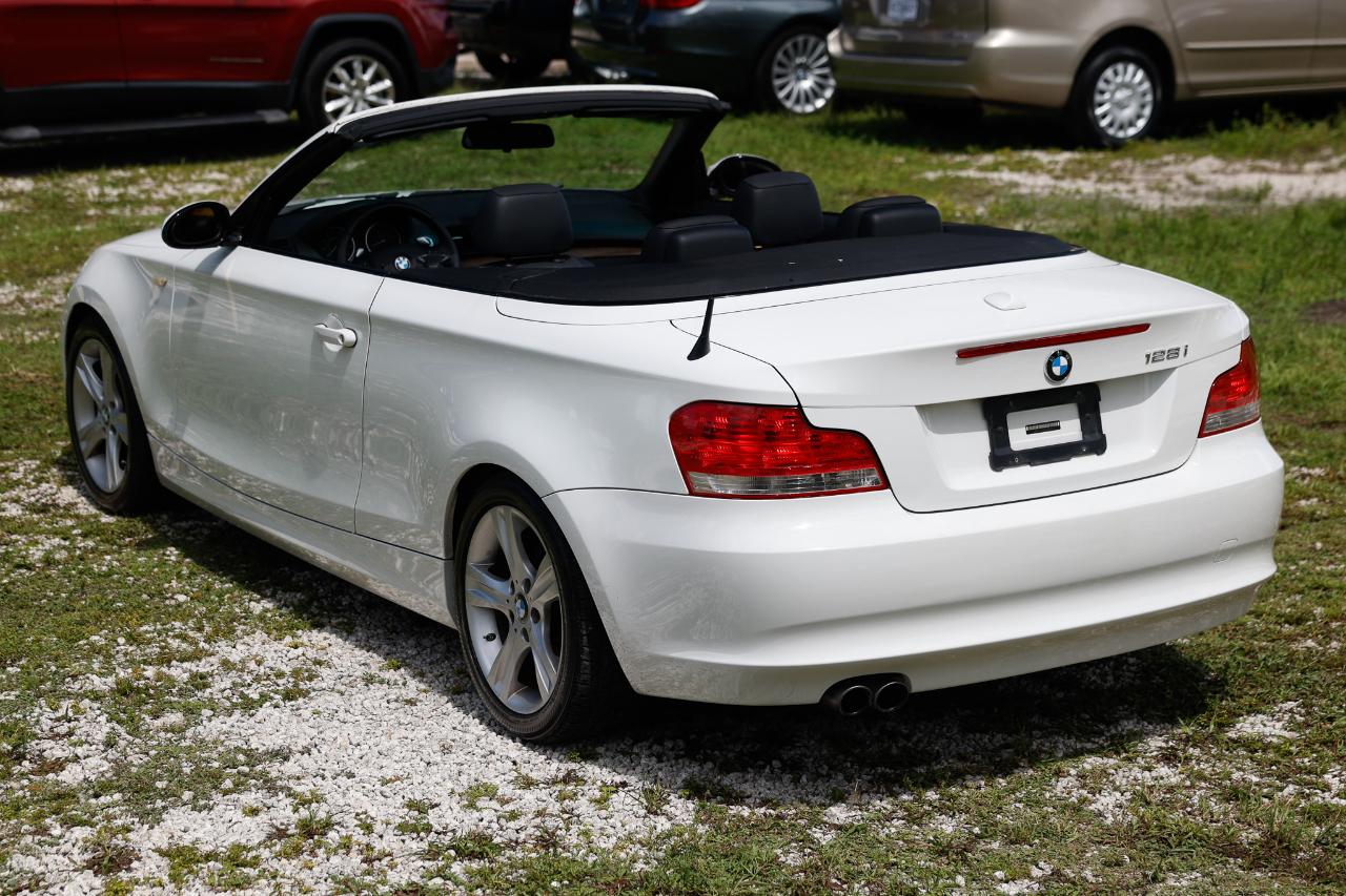 BMW 1 Series  2009