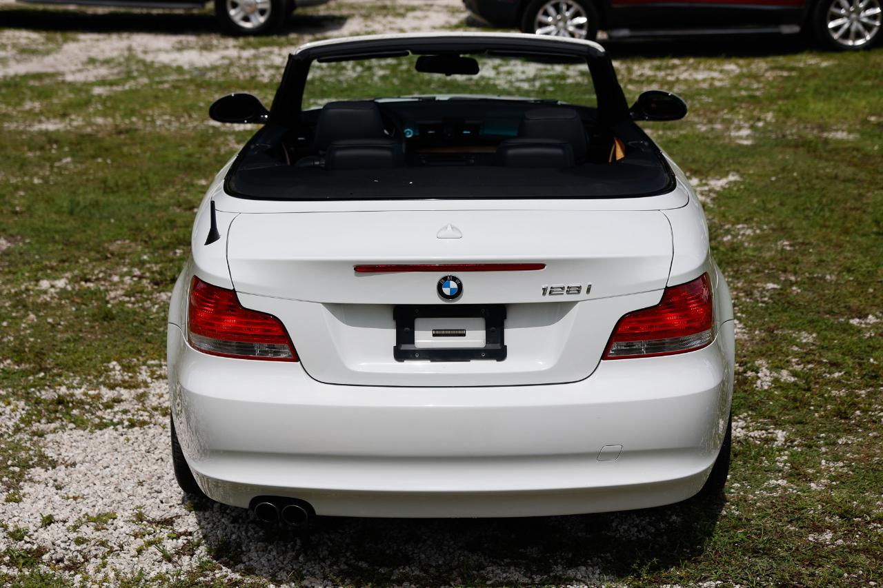 BMW 1 Series  2009