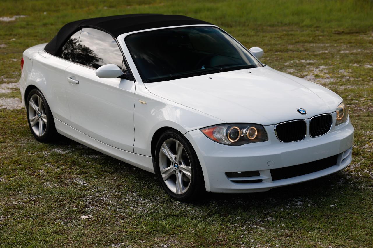 BMW 1 Series  2009