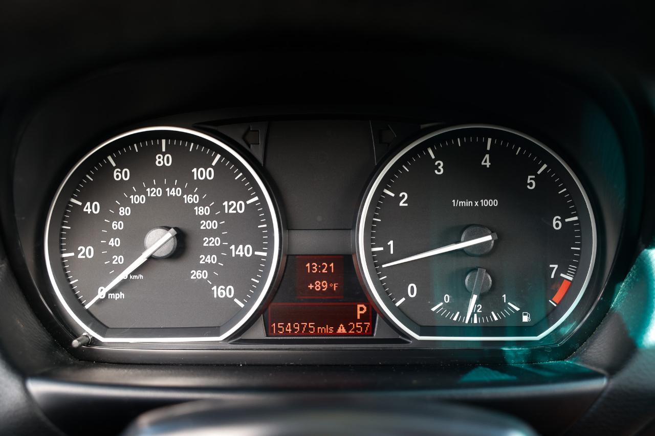 BMW 1 Series  2009