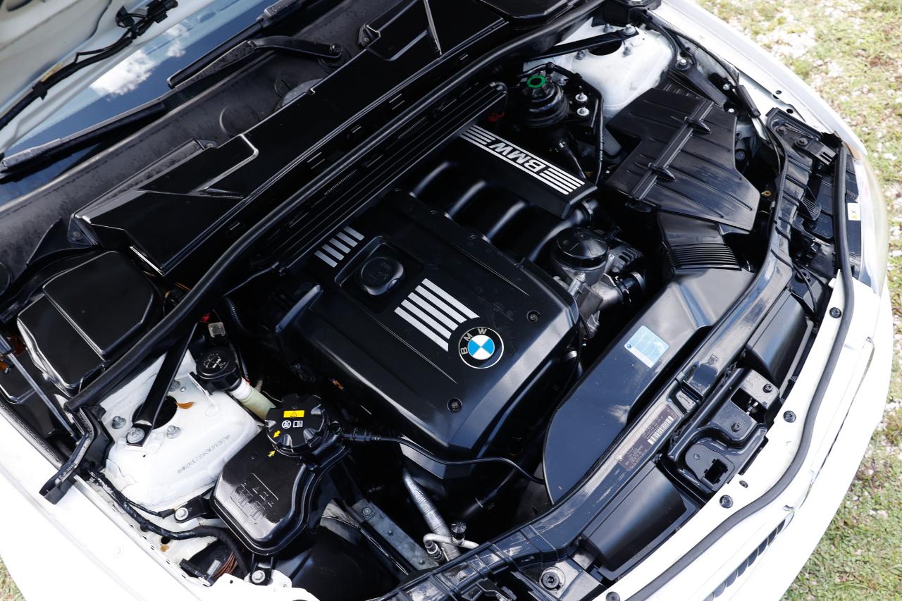 BMW 1 Series  2009