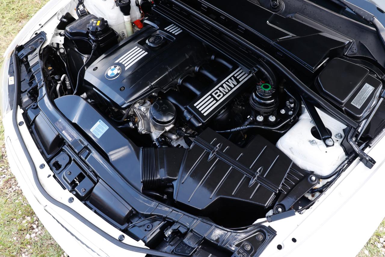 BMW 1 Series  2009