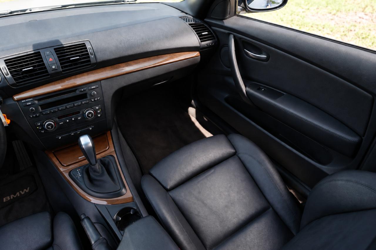 BMW 1 Series  2009