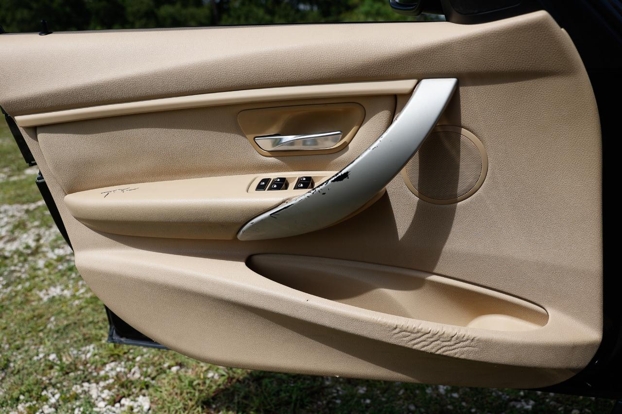 BMW 3 Series  2015