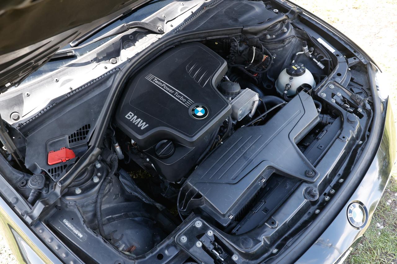 BMW 3 Series  2015