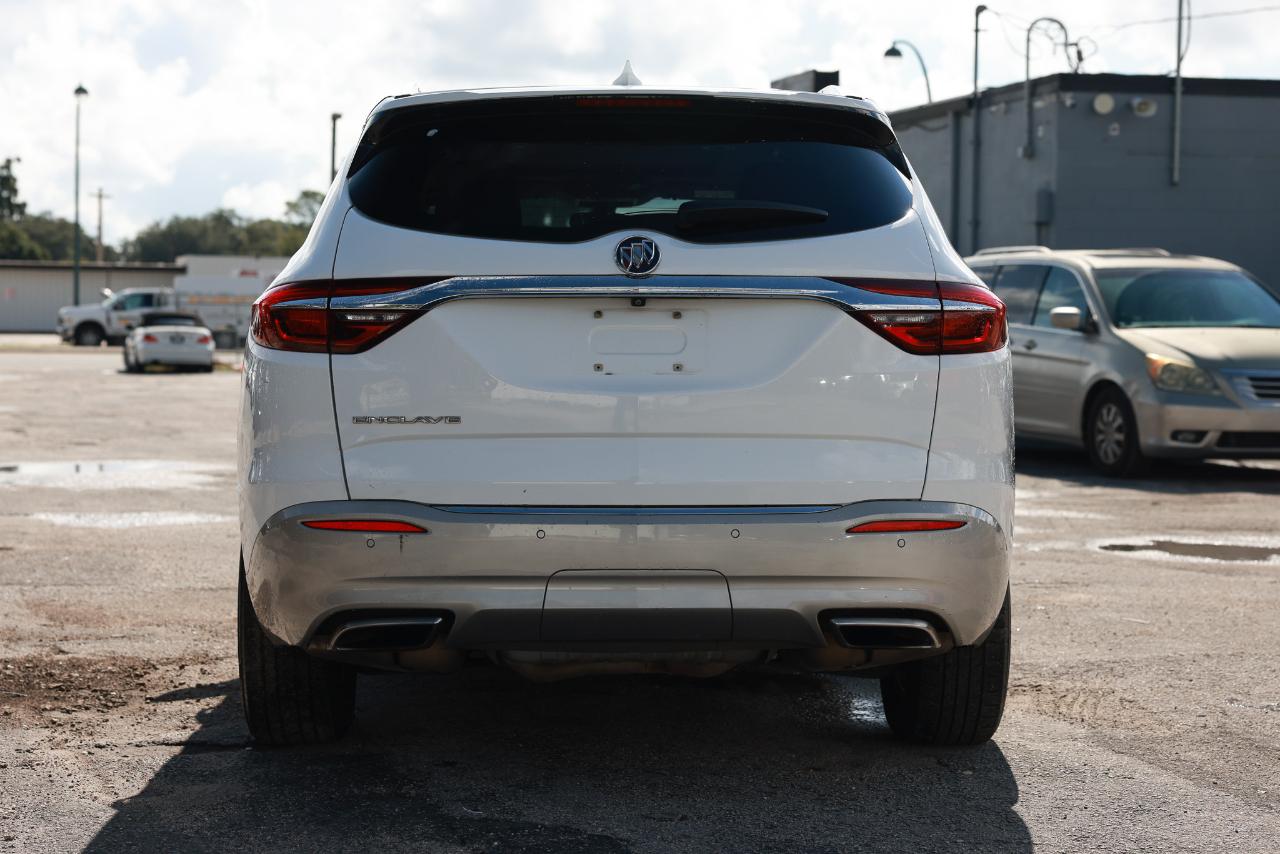 Buick Enclave photo 7