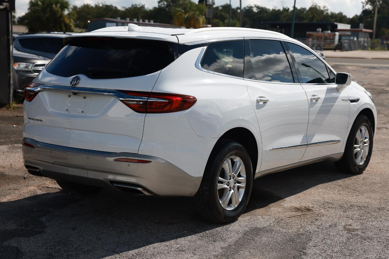 Buick Enclave photo 11